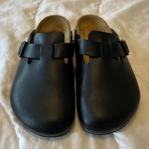 Birkenstock Pro clogs, black leather, size 38